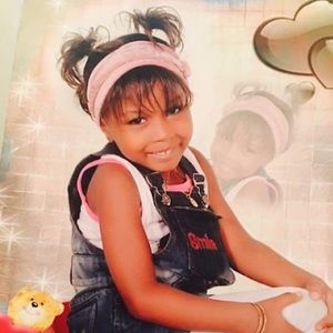 Meet your Posher, Eman